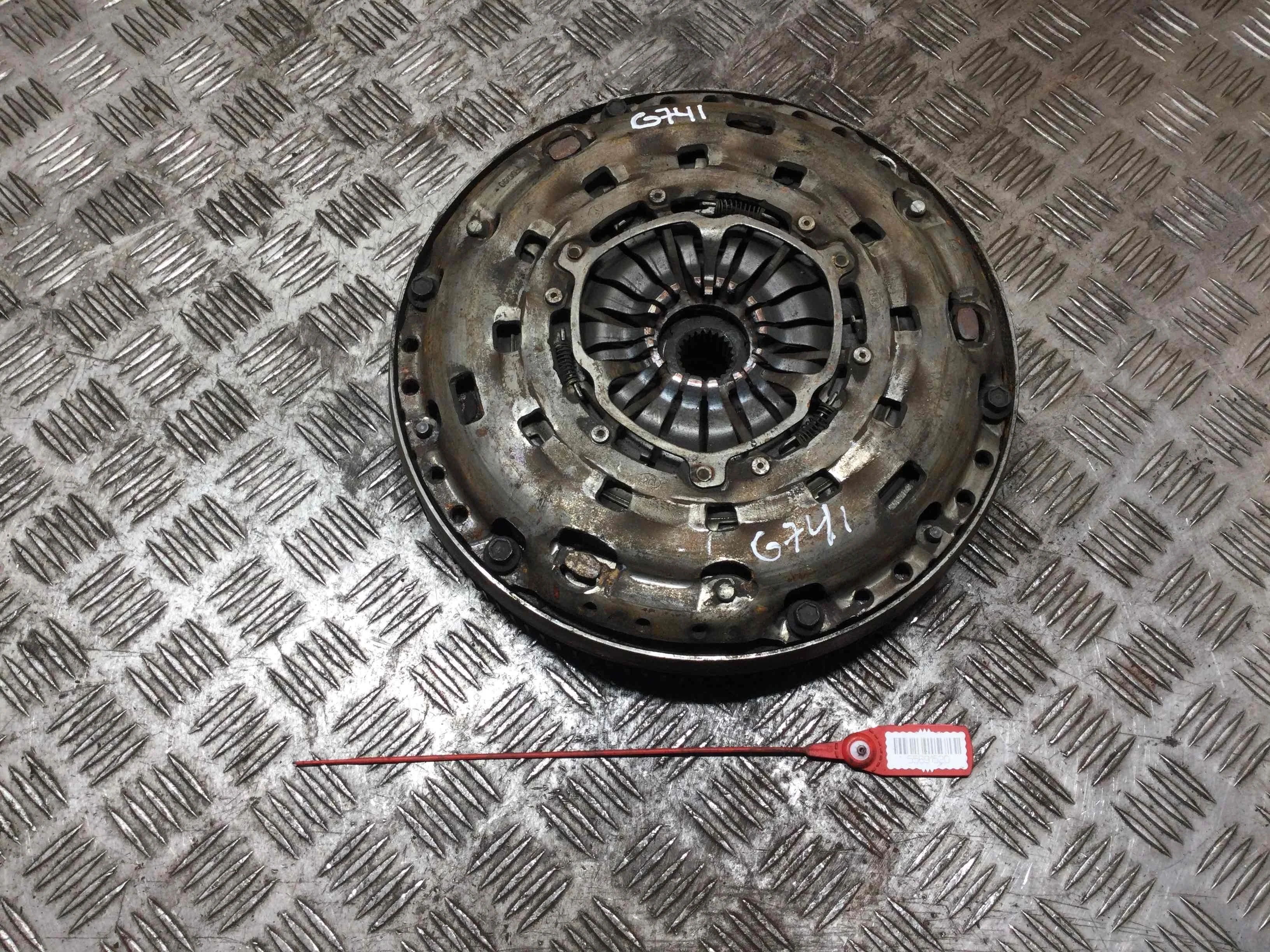Маховик Ford Mondeo Mondeo III 2000 - 2007 бензин 2.0 i Механика Седан