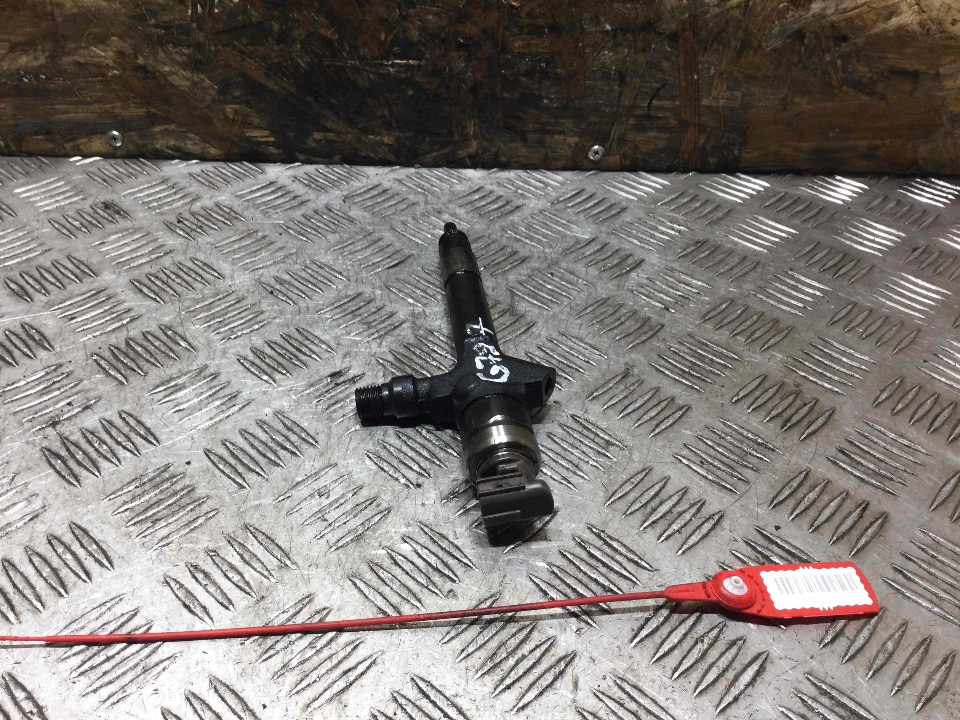 Форсунка Mazda 5 1 поколение (2005-2008) дизель 2.0 CD Механика Минивэн