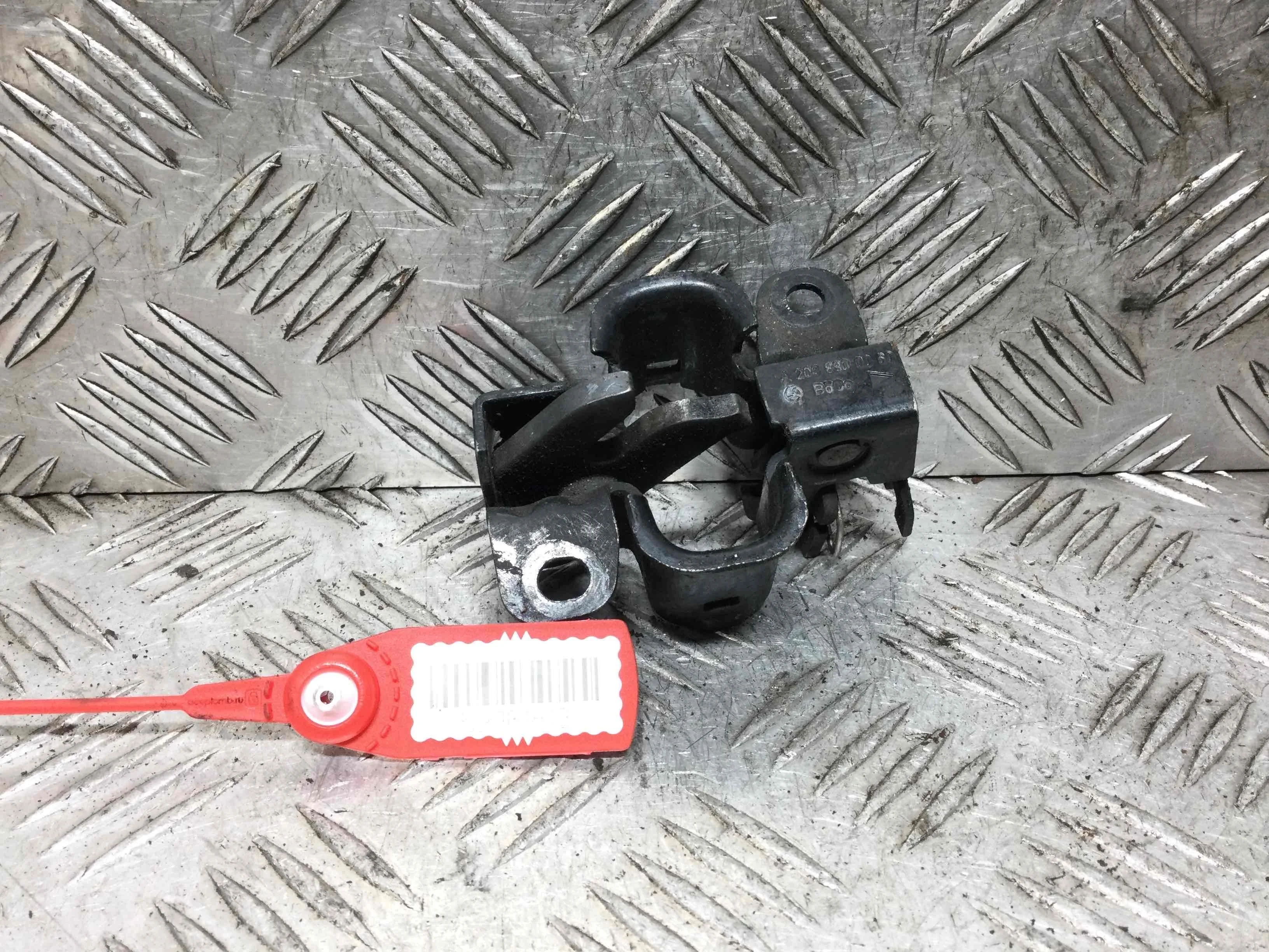 Замок капота Mercedes C-klasse W203/S203/CL203 (2000-2004) дизель 2.2 CDI Автомат Седан