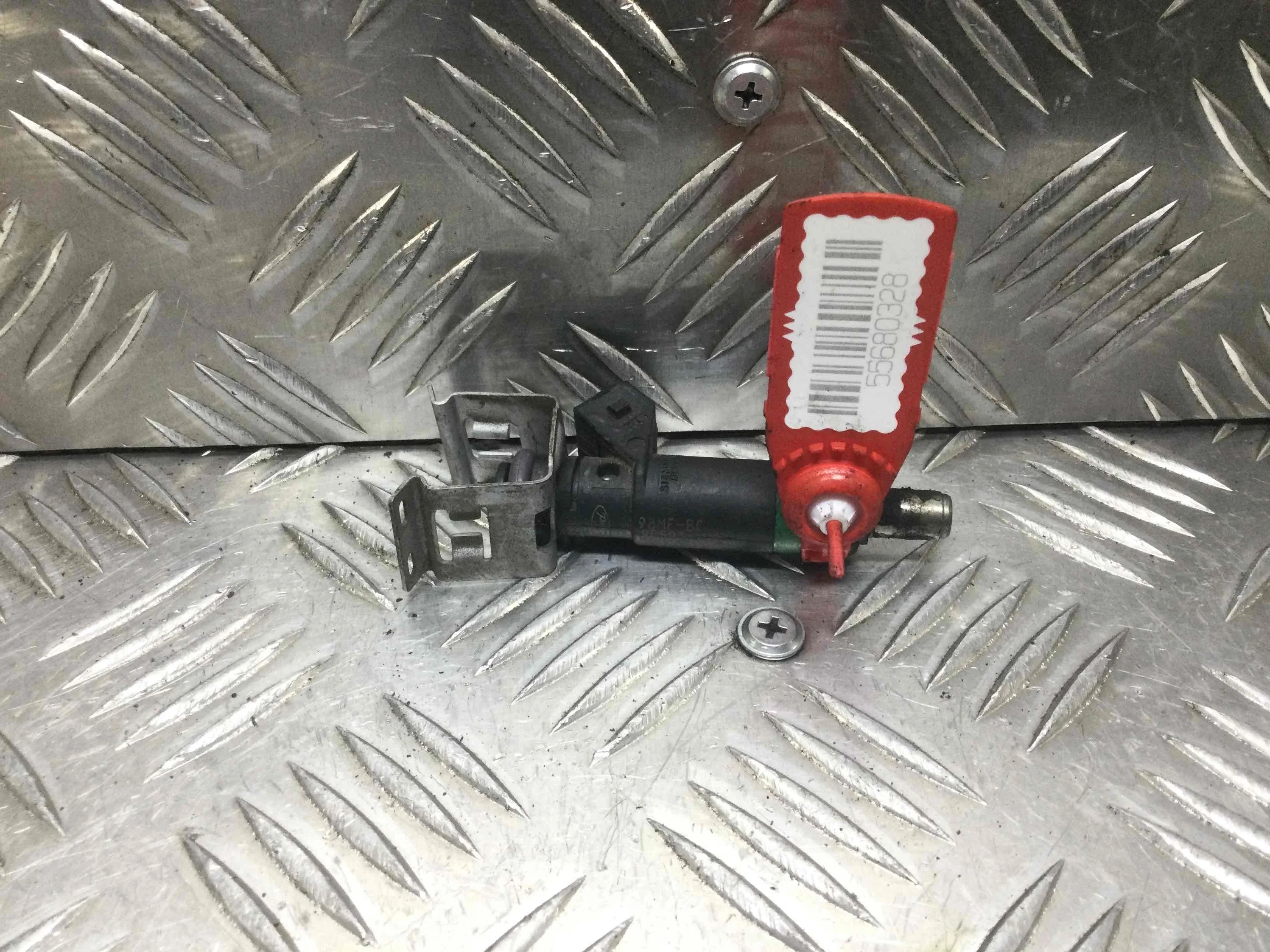 Форсунка Ford Focus 2 поколение (2005-2008) бензин 1.6 i Механика Х/б