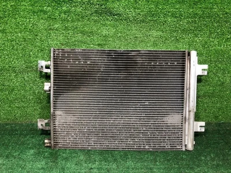 Радиатор кондиционера Renault Duster (2010-2015)