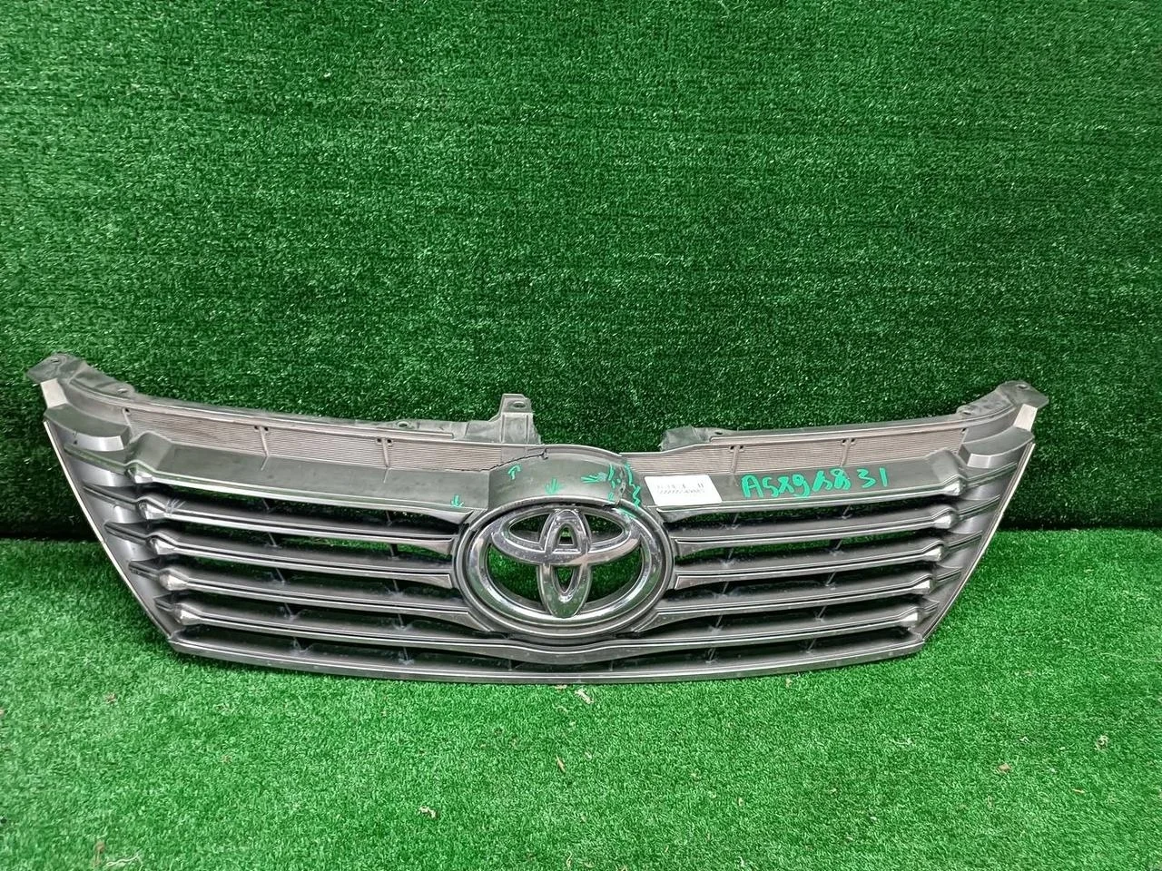 Решетка радиатора Toyota Camry 7 Xv50 (2011-2014)