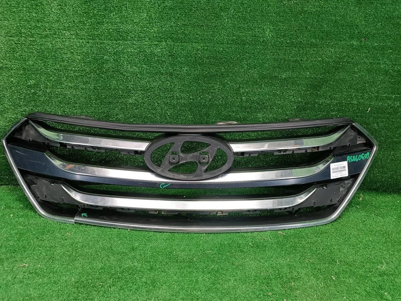 Решетка радиатора Hyundai Santa Fe 3 Dm (2012-2016)