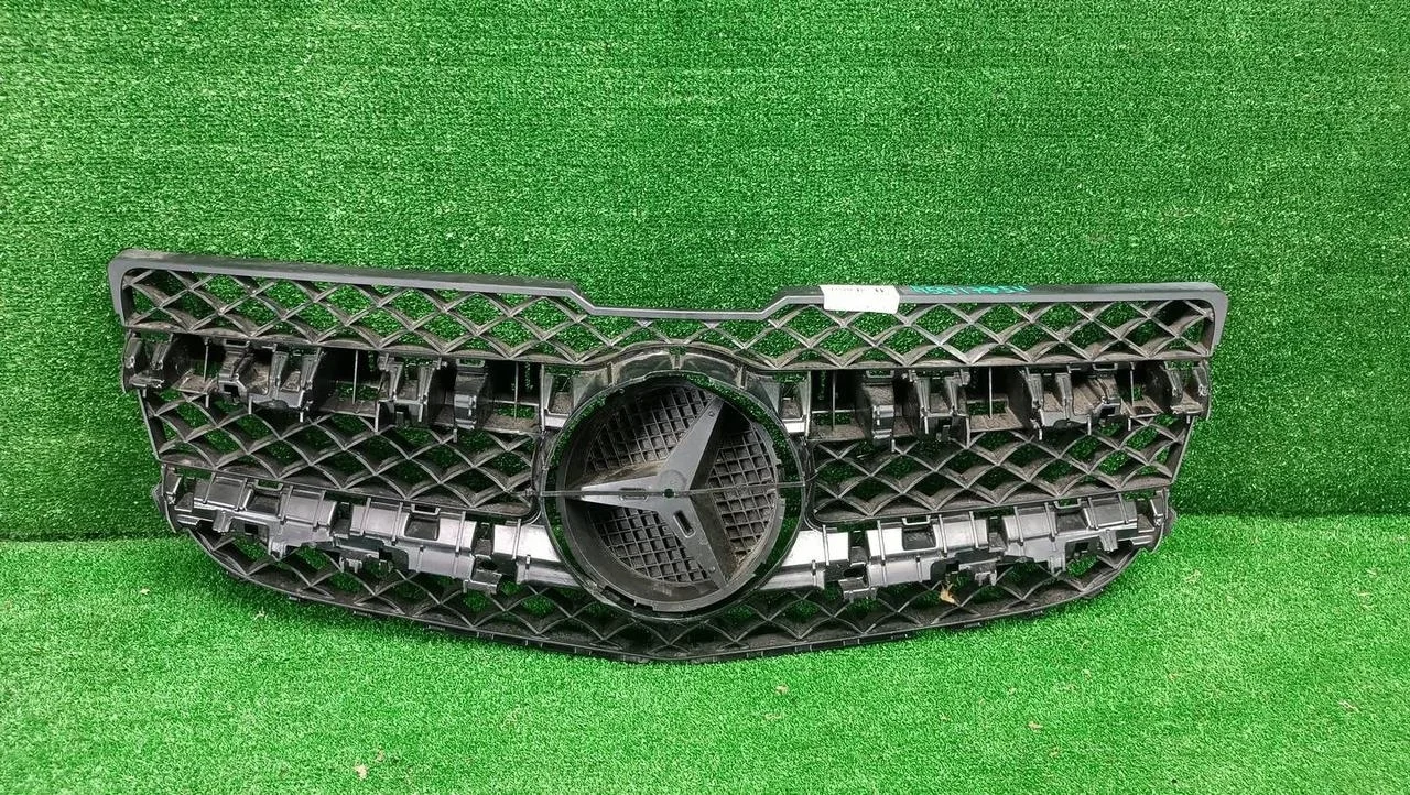 Решетка радиатора Mercedes-Benz Glk X204 (2012-2015)