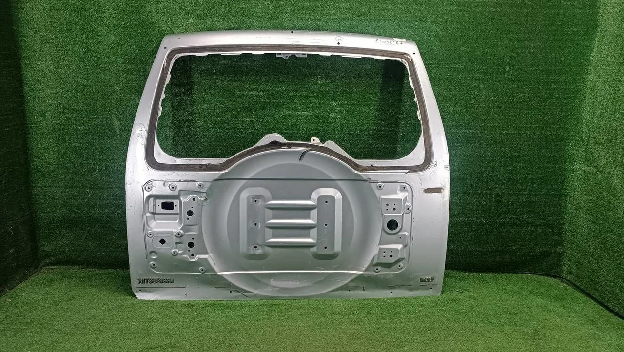 Крышка багажника Mitsubishi Pajero 4 (2011-2014)