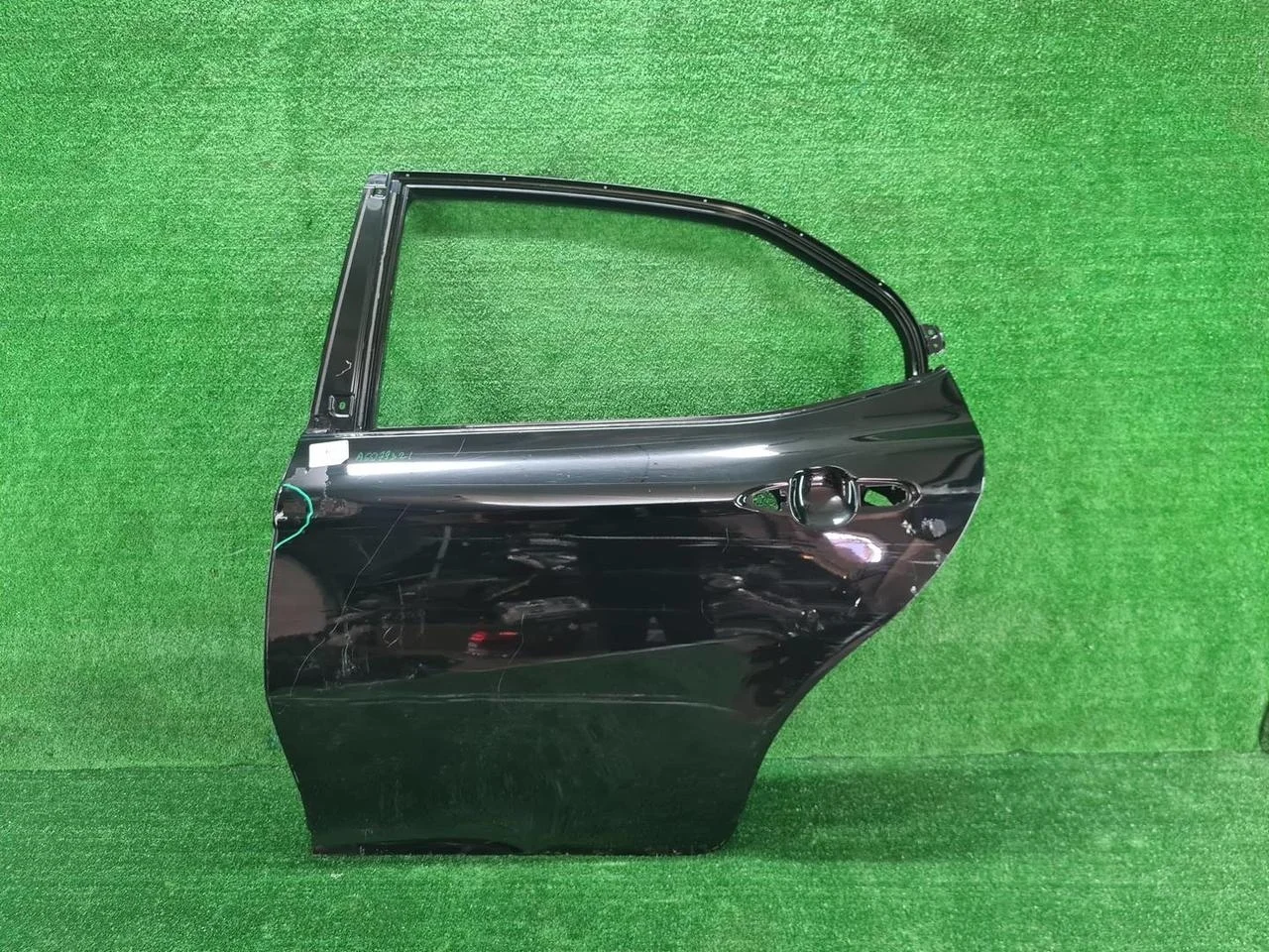 Дверь задняя левая Toyota Camry 8 Xv70 (2018-2021)