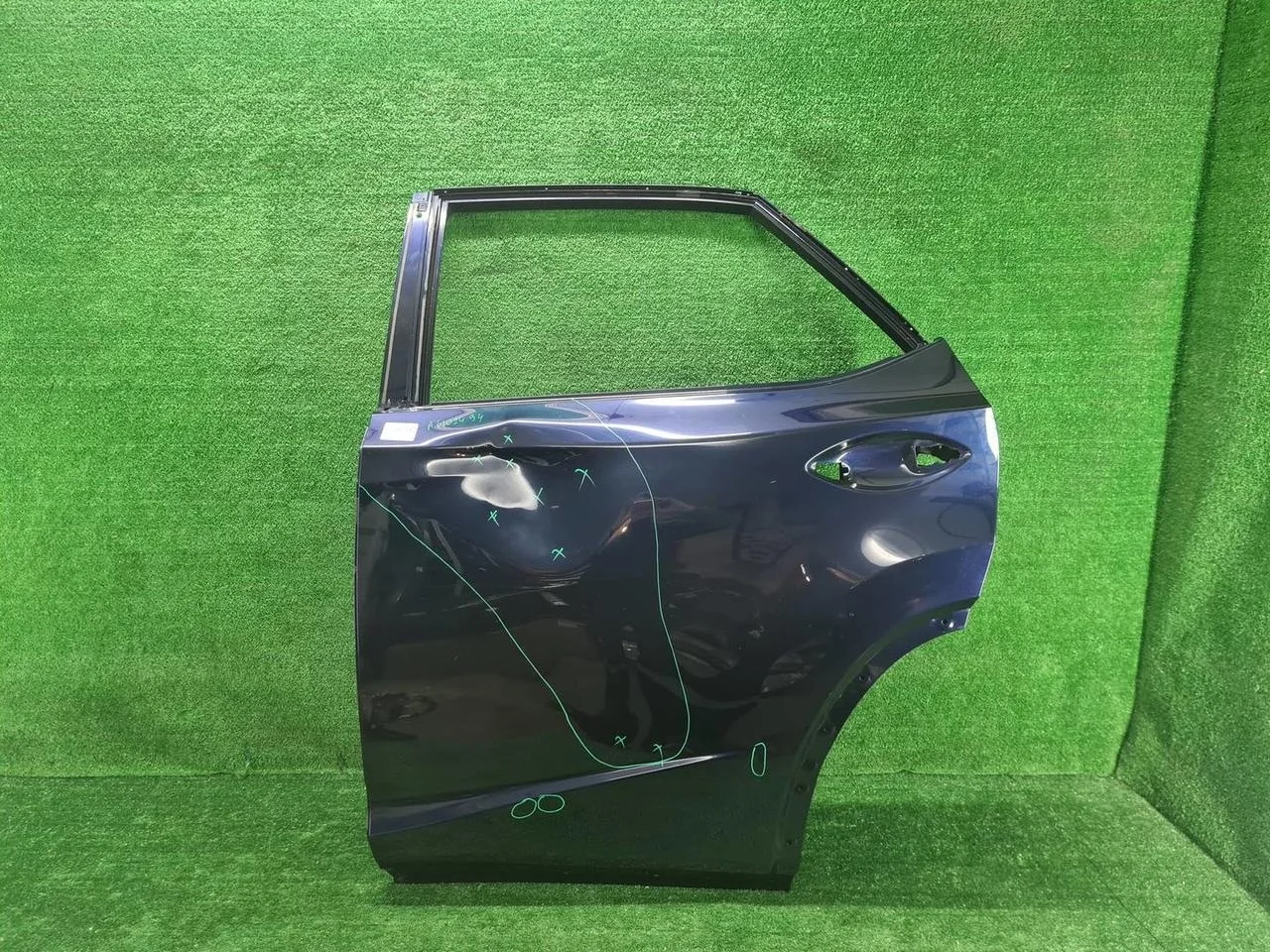 Дверь задняя левая Lexus Rx 4 (2015-2019)