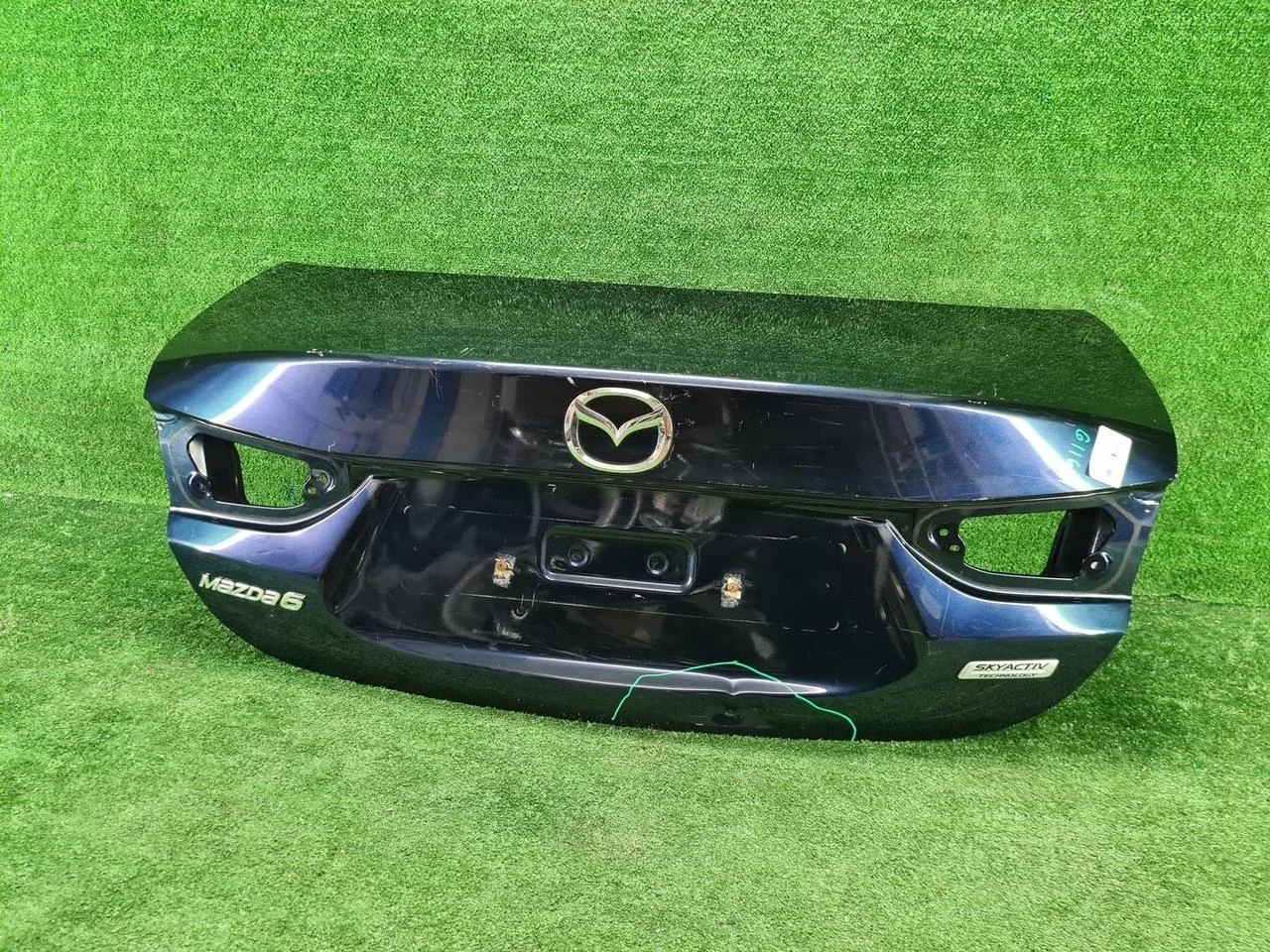 Крышка багажника    седан Mazda 6 Gj (2012-2015)