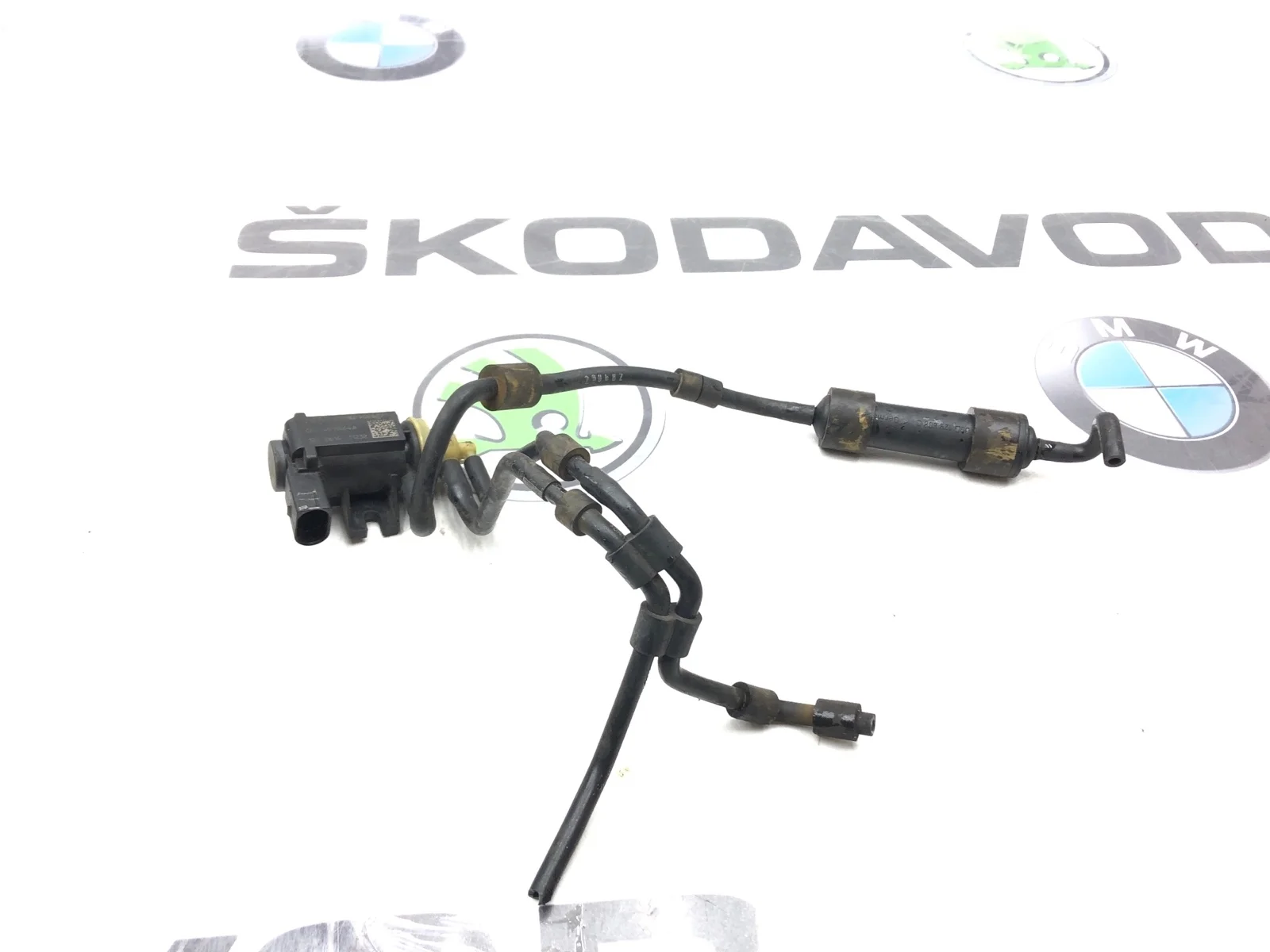Клапан электромагнитный Skoda Octavia 2014 1K0906627B A7 (5E) 1.6 TDI CLH