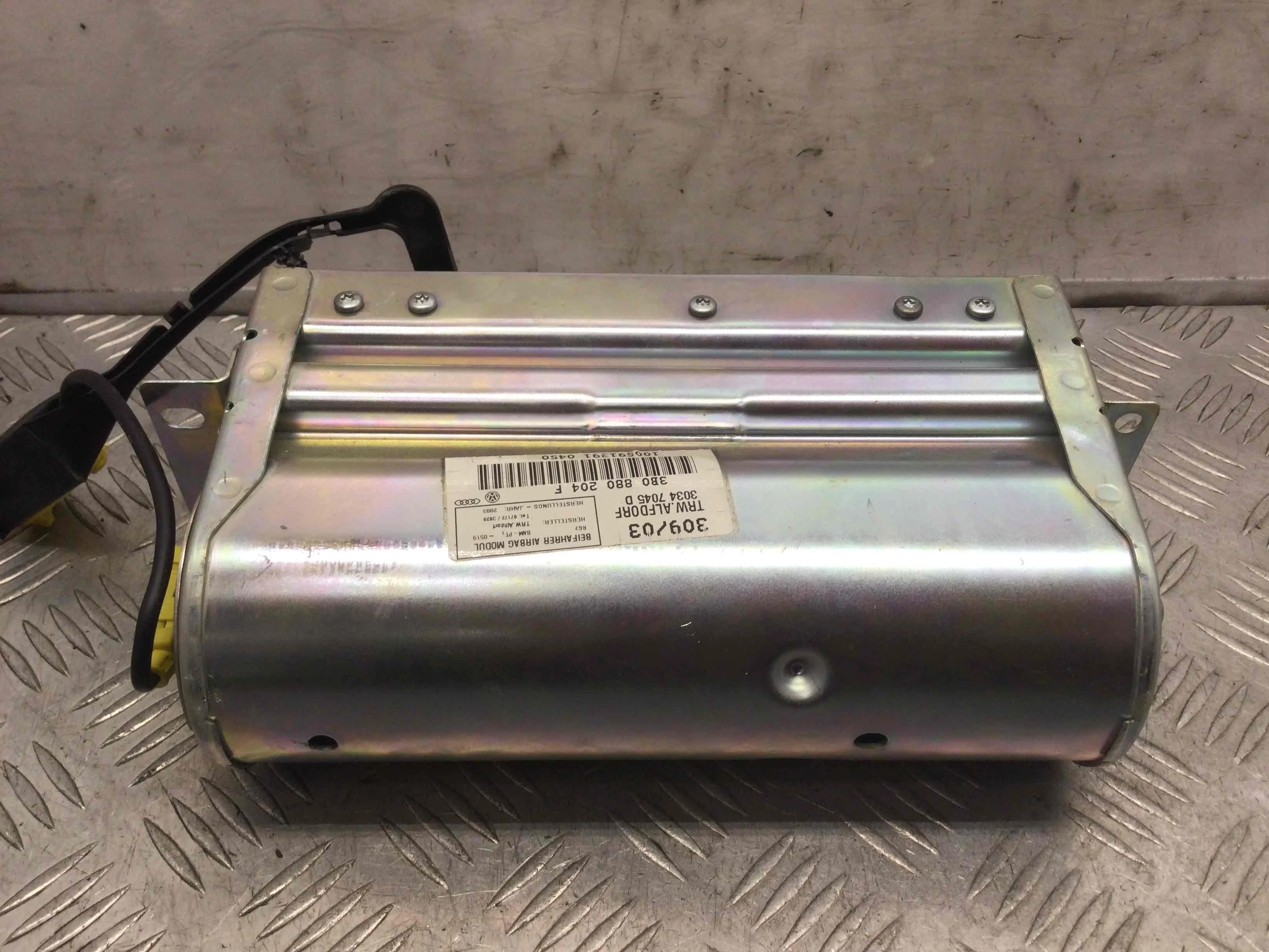 Подушка безопасности пассажира Volkswagen Passat B5+ [рестайлинг] (2000-2005) дизель 1.9 TDI Механика Универсал