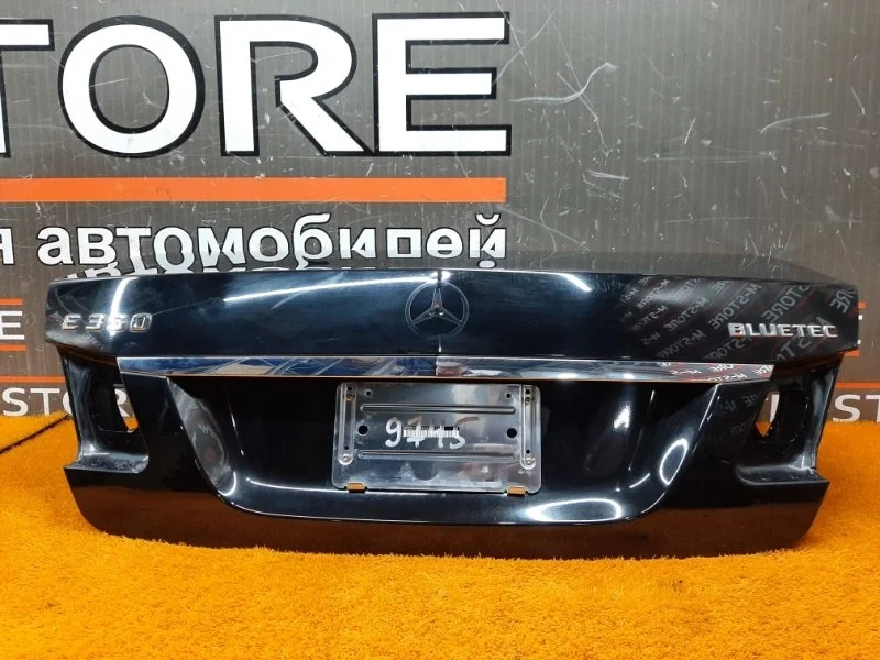 Крышка багажника Mercedes-Benz -class 2011 W212