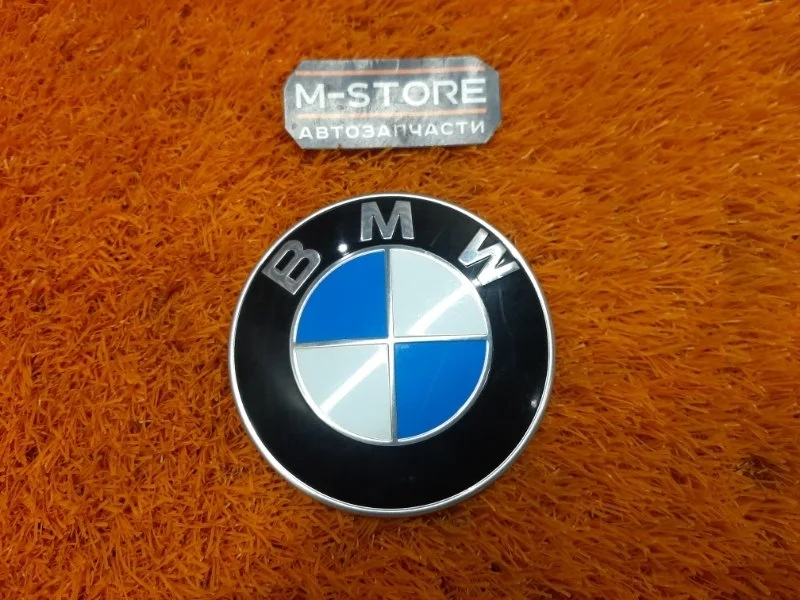 Эмблема крышки багажника BMW X1 2013 E84