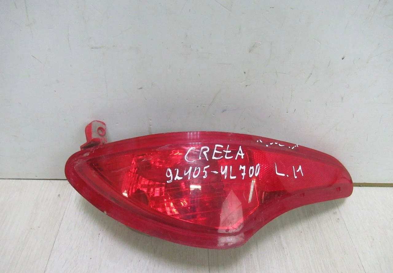 Противотуманный фонарь  задний левый Hyundai Solaris oem 924054l700 (дефект)