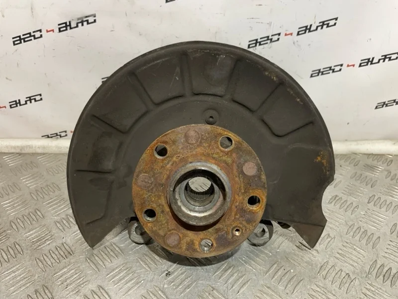 Кулак поворотный Audi A3 2007 1K0407255AA 8P 2.0, передний левый