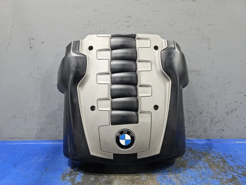 Декоративная крышка двигателя BMW 6 E63