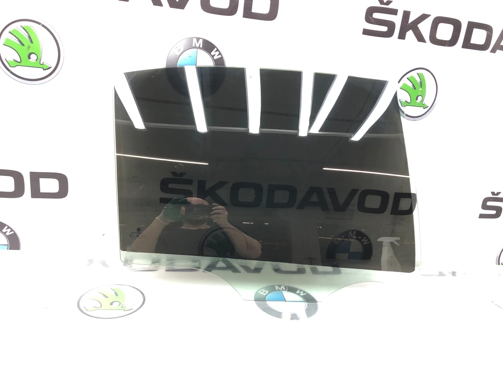 Стекло двери Skoda Octavia 2017 5E5845206A A7 (5E) 1.6 CWVA, заднее правое