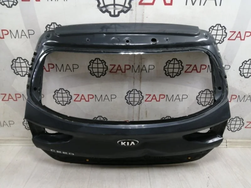 Крышка багажника задняя Kia Ceed 3 CD 2018-2021
