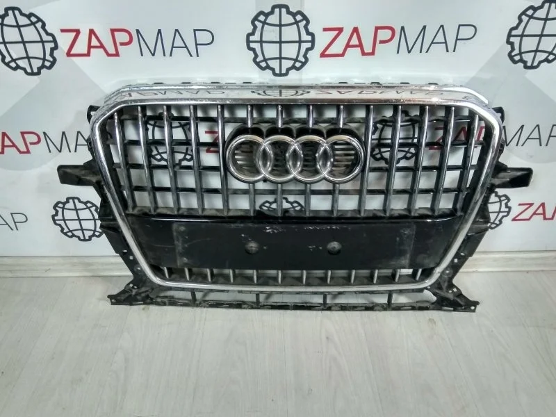 Решетка радиатора передняя Audi Q5 8R 2008-2018