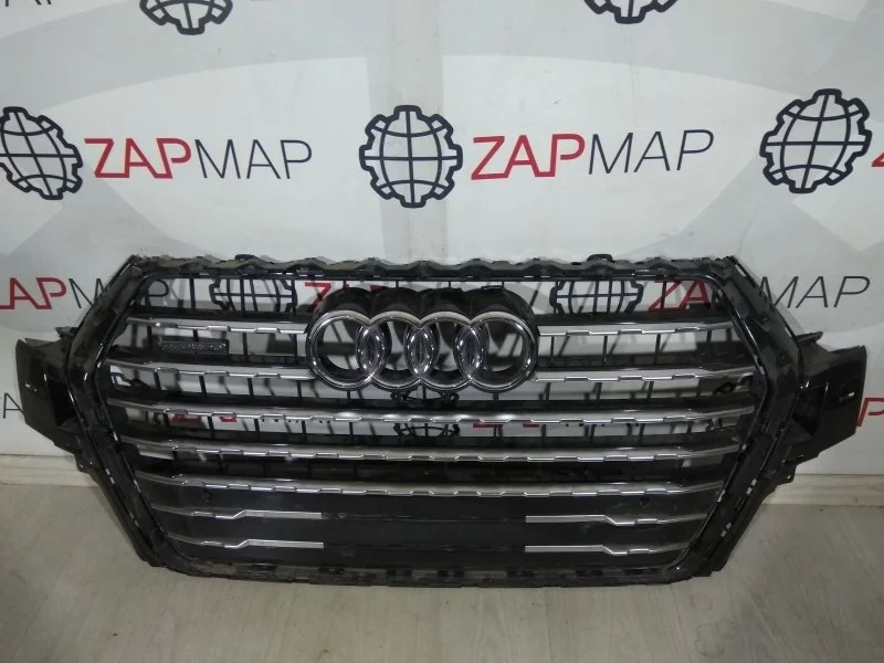 Решетка радиатора передняя Audi Q7 4M 2015-НВ