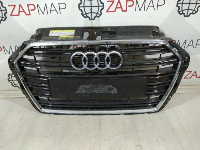 Решетка радиатора передняя Audi A3 8V 2012-2020