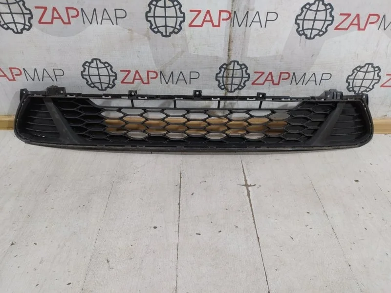 Решетка бампера передняя Kia Ceed 3 CD 2018-2021