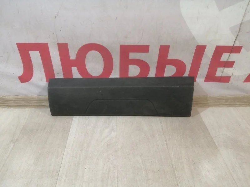 Накладка двери задняя левая Audi Q3 8U 2011-2018