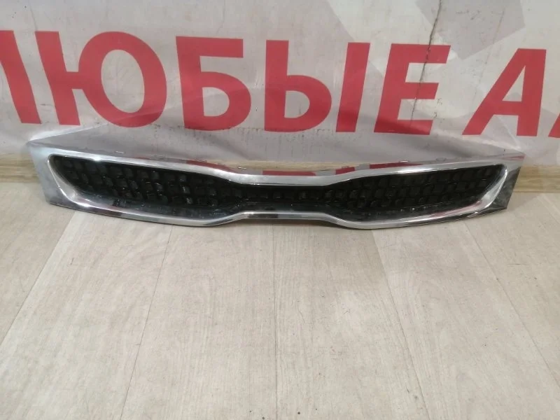 Решетка радиатора передняя Kia Rio 4 X-LINE