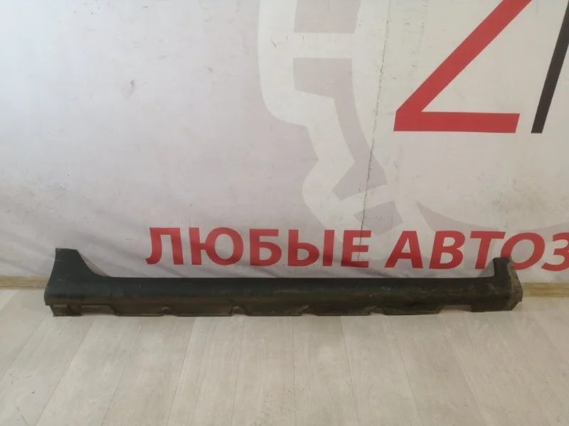 Накладка порога правая Kia Rio 4 X-LINE 2017-2022