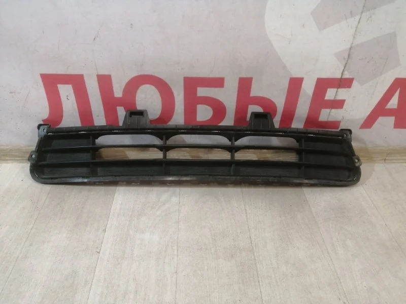 Решетка бампера передняя Kia Seltos SP2 2019-Нв