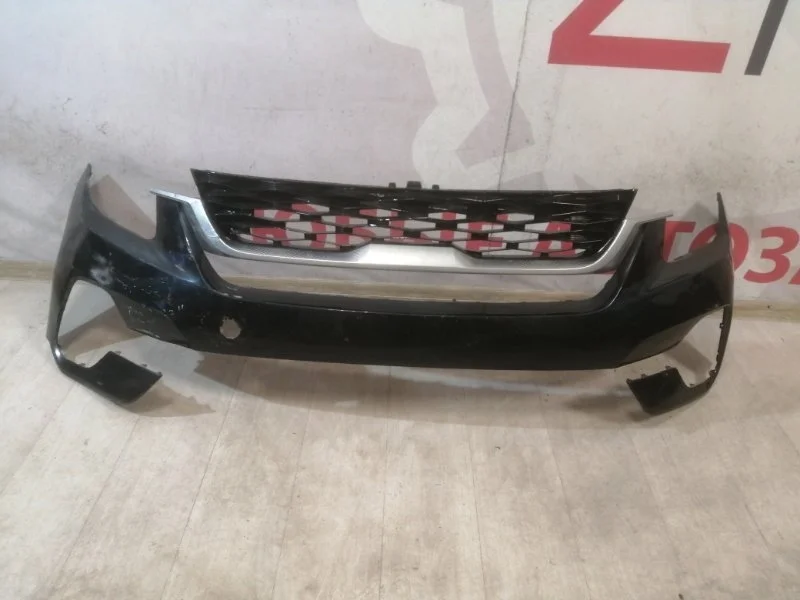 Бампер с решеткой радиатора передний kia Seltos