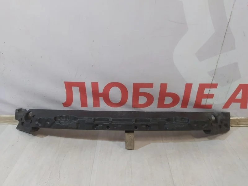 Абсорбер бампера передний Toyota Camry V70 XV70