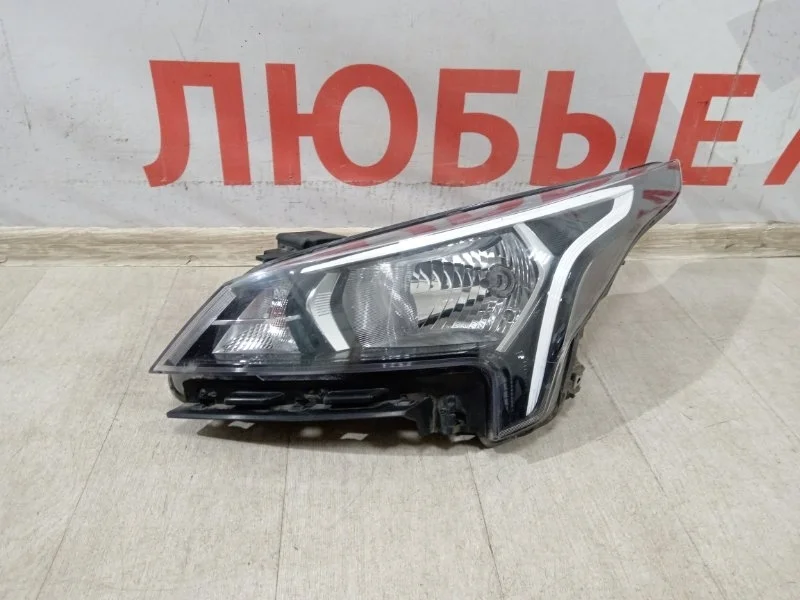 Фара передняя левая Kia Rio 4 FB 2016-2020
