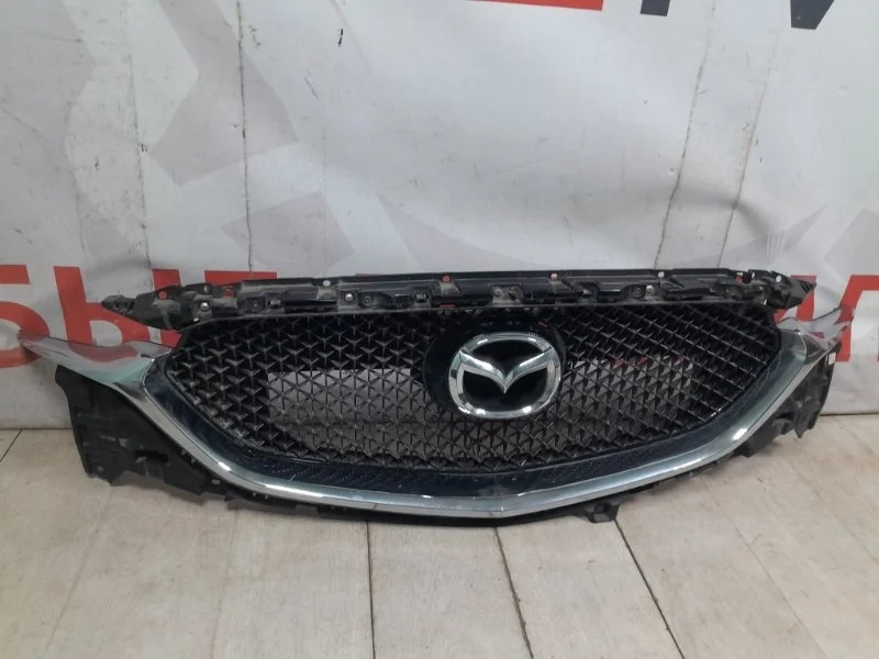 Решетка радиатора Mazda Cx-5 KF 2017-2020