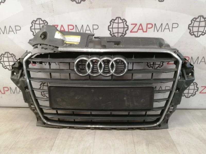 Решетка радиатора Audi A3 8V 2012-2020