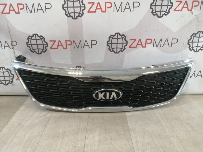 Решетка радиатора Kia Sorento 2 XM 2009-2014