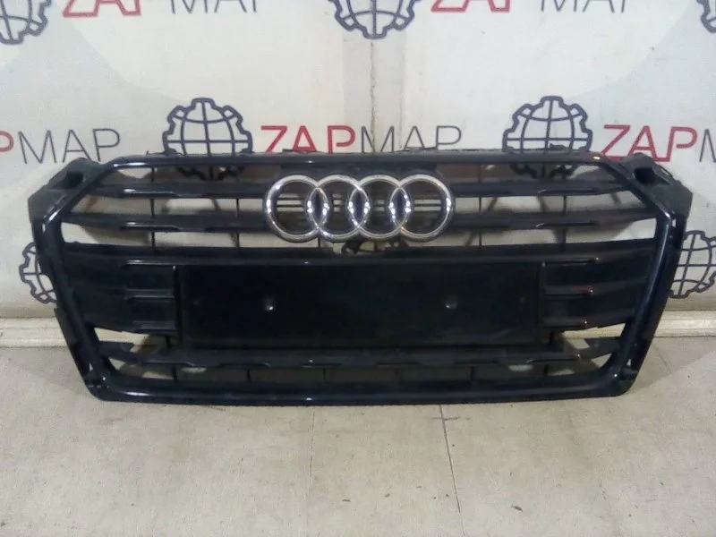 Решетка радиатора передняя Audi A5 8W 2015-2020