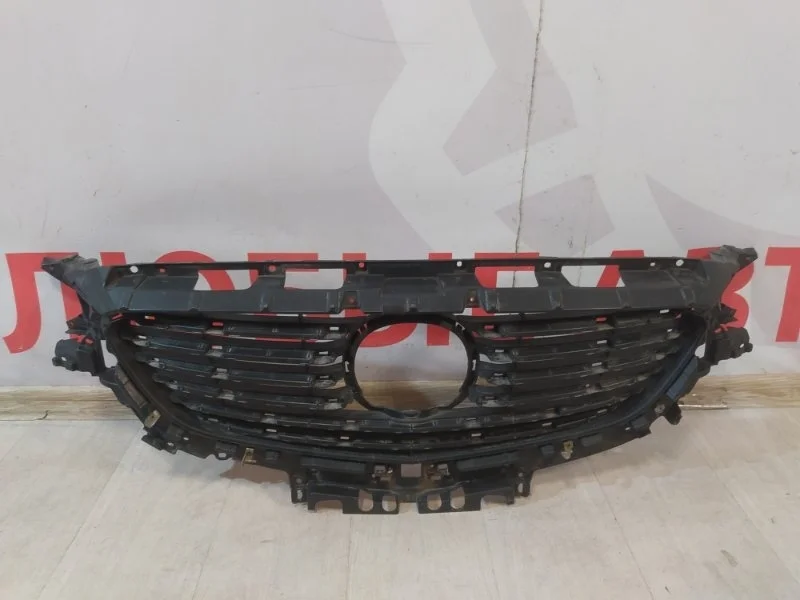 Решетка радиатора Mazda 6 GJ 2015-2019