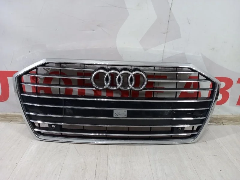Решетка радиатора передняя Audi A6 C8 2018-Нв