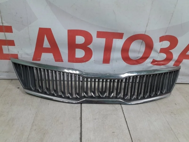 Решетка радиатора передняя Kia Optima 4 2018-2020