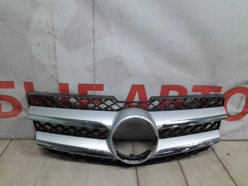 Решетка радиатора Mercedes-Benz Glk X204 2012-2015