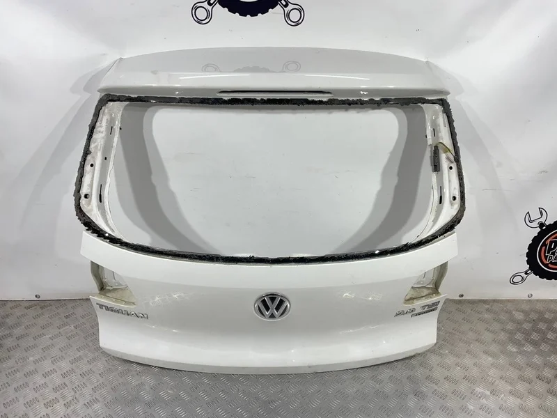 Крышка багажника Volkswagen Tiguan 2012 5N1