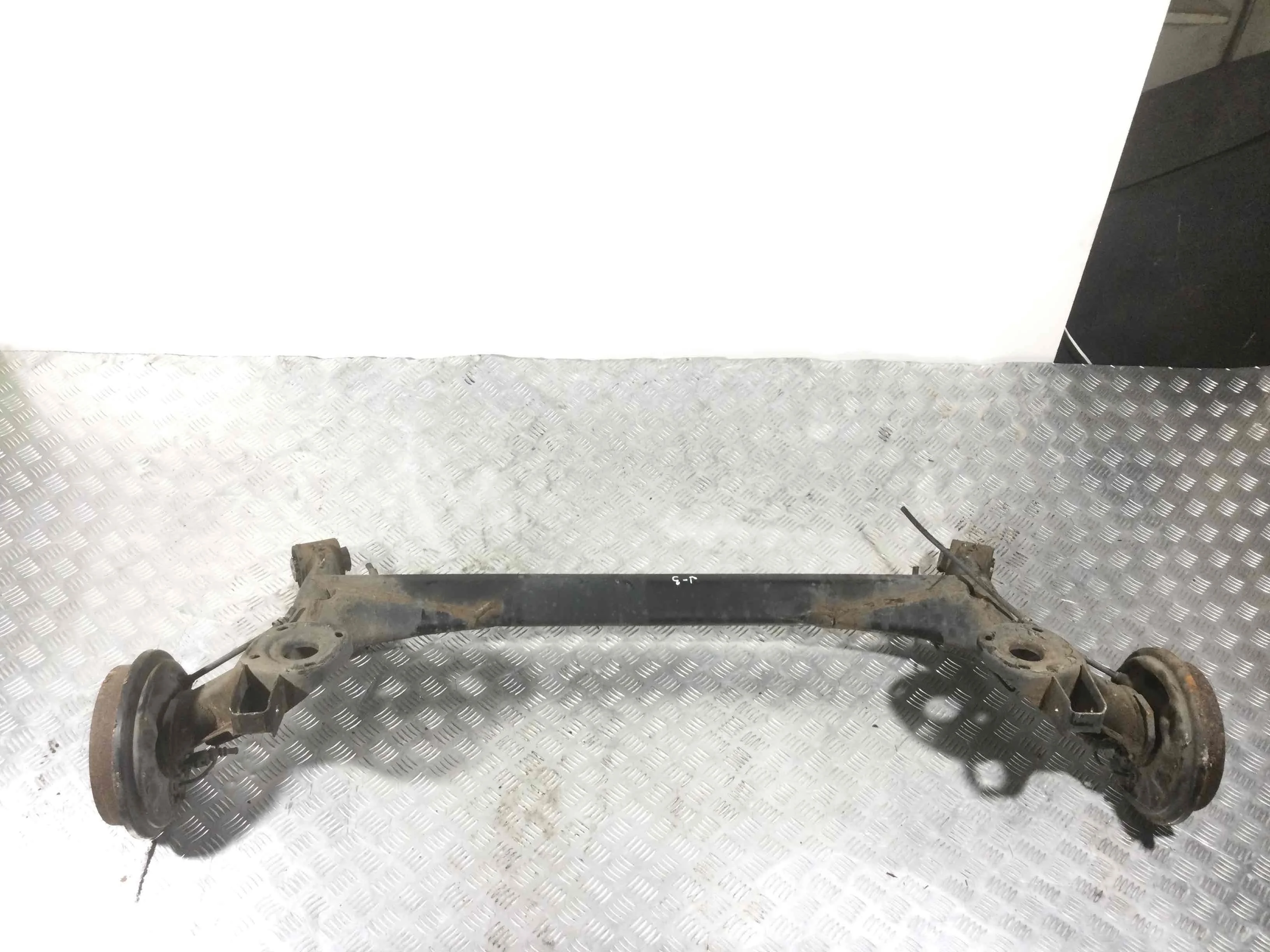 Балка подвески задняя Renault Scenic 1 поколение [рестайлинг] (1999-2003) бензин 1.6 i Механика Х/б