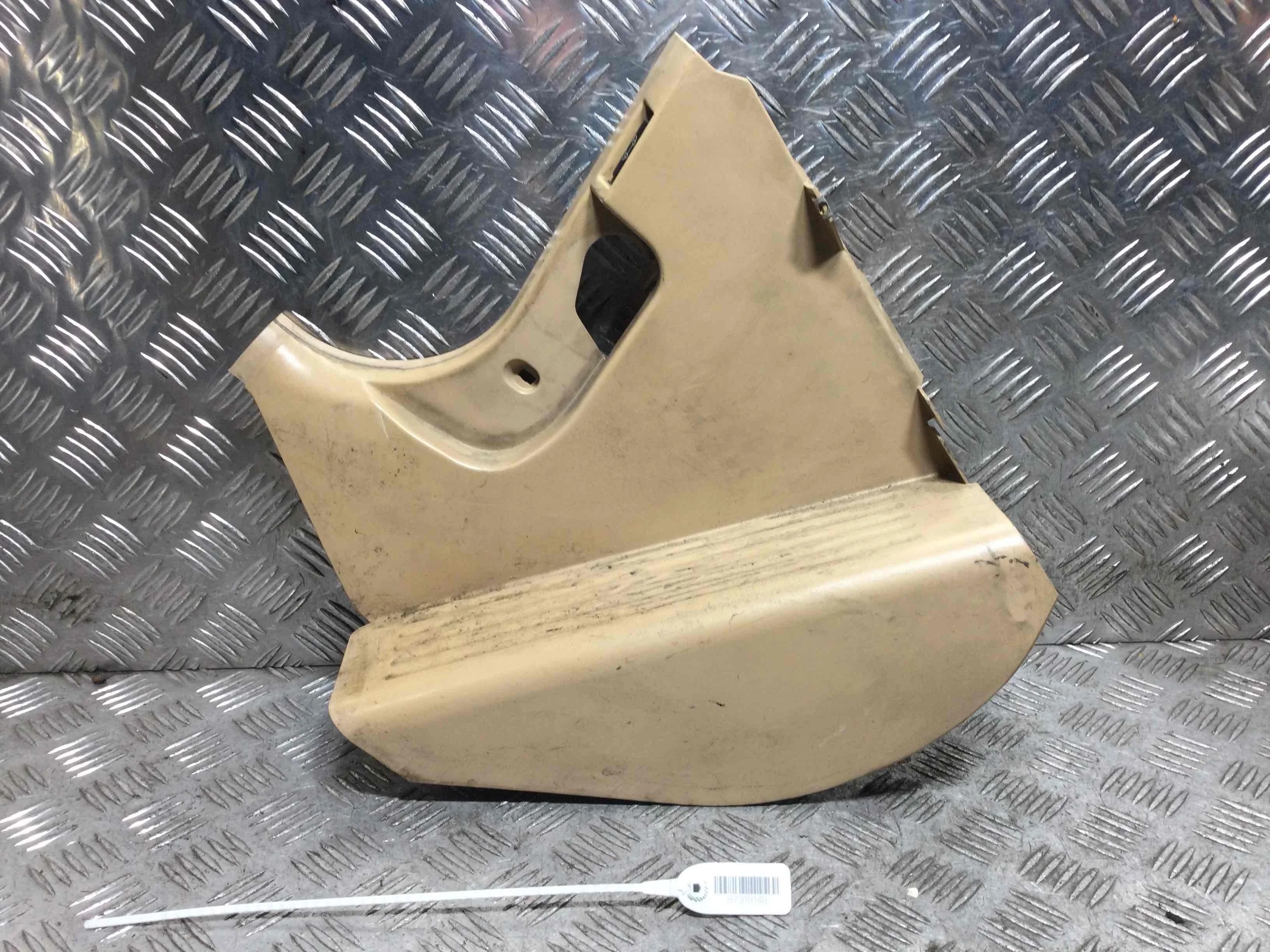 Опорная площадка для ноги BMW 5-Series 5-Series E39 1995 - 2004 бензин 2.5 i Механика Универсал