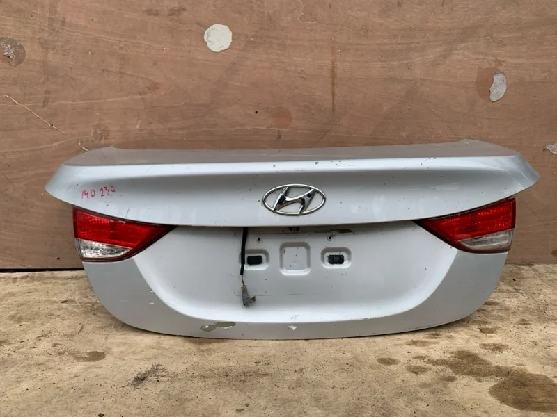 Крышка багажника Hyundai Elantra 2010-2016 5 MD