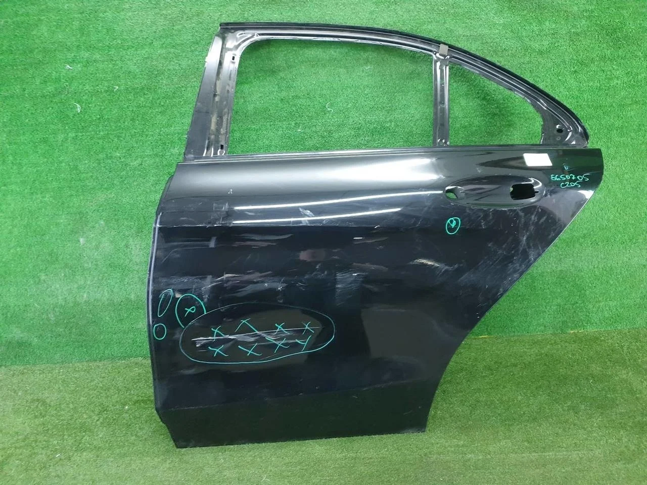 Дверь задняя левая Mercedes-Benz C W205 (2014-2018)