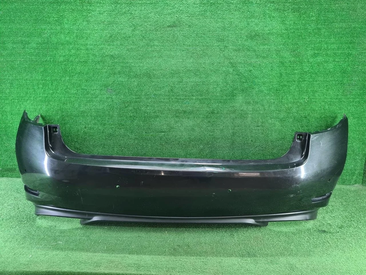 Бампер задний Lexus Es 6 (2015-2018)