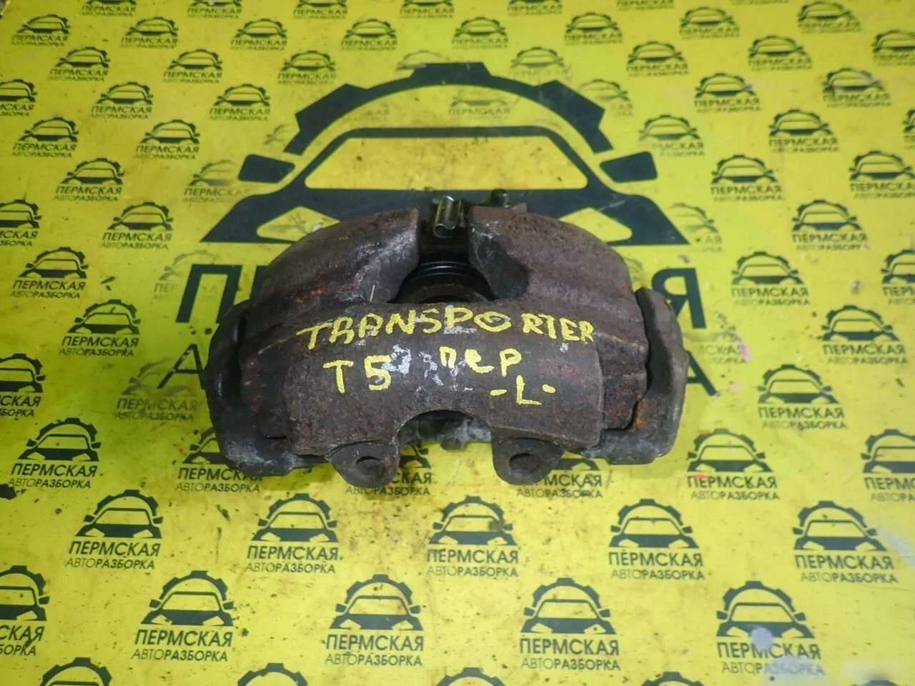 Суппорт передний левый VW Transporter T5 2003-2015