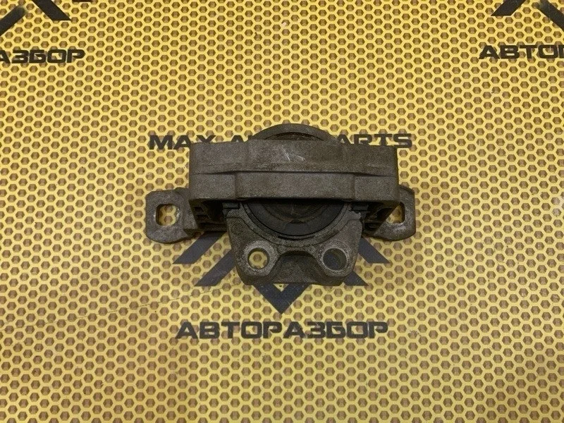 Опора двигателя Ford Focus 3 2012