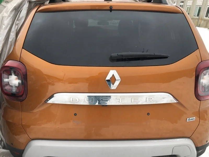 Крышка багажника Renault Duster 2