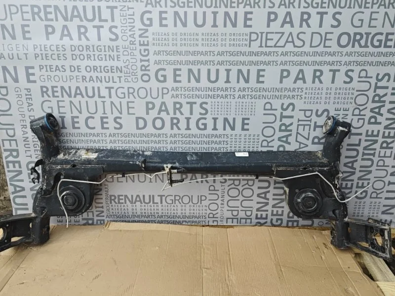 Балка подвески Renault Duster 1